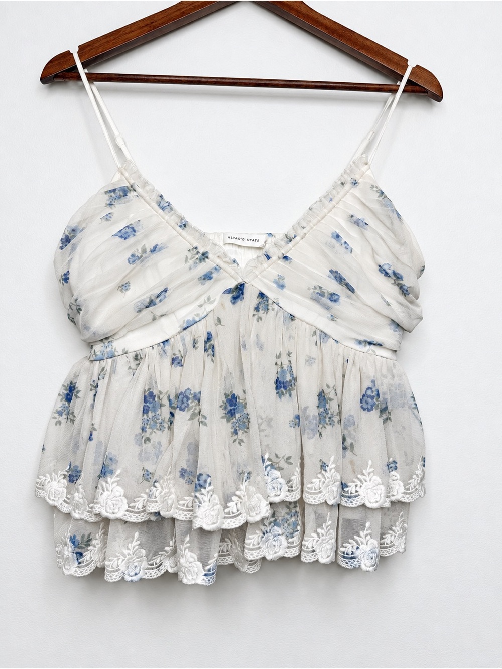 Altar’d State Blue Floral Tiered Babydoll Cami Top Lace Size M Cottagecore Fairy